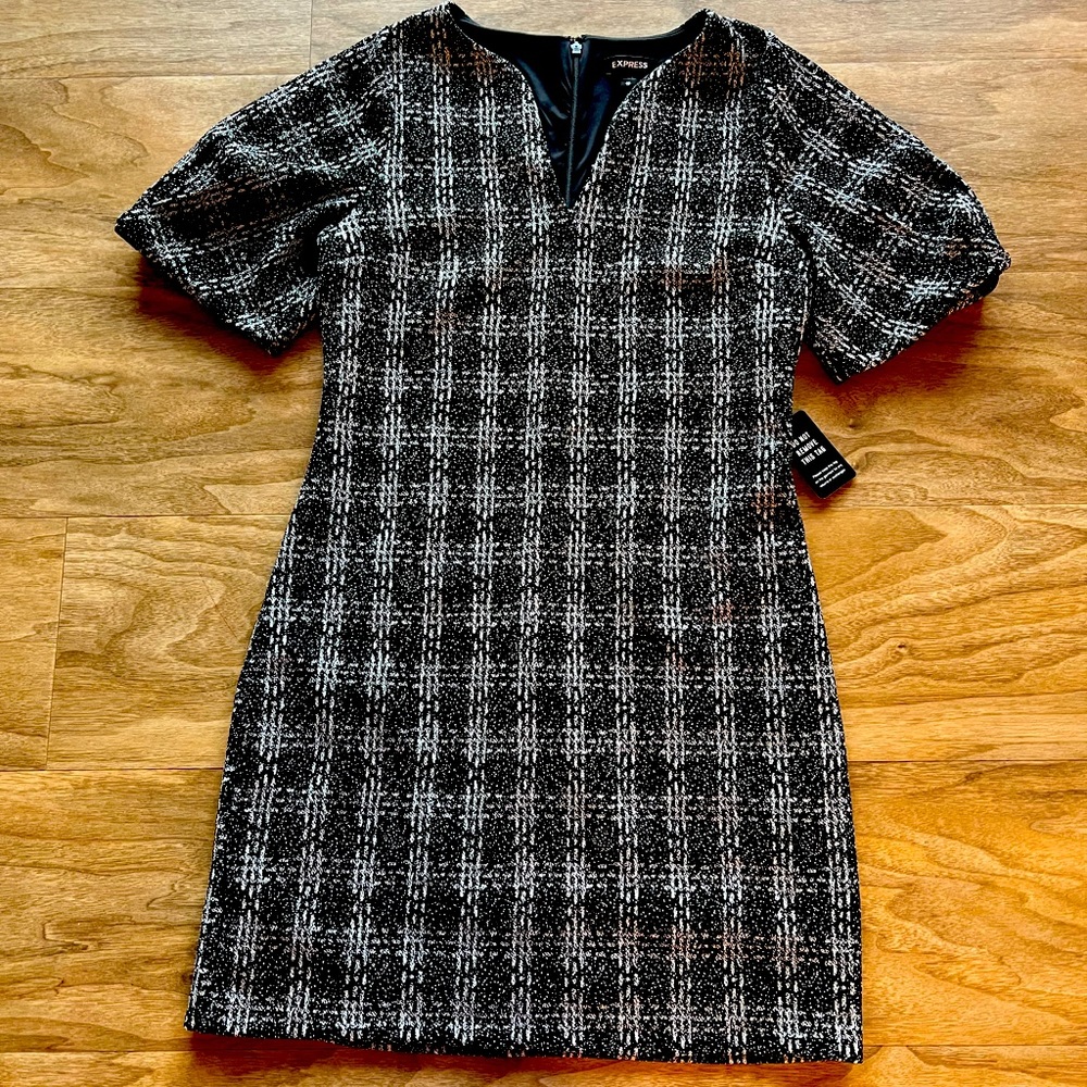 NWT Express B/W patterned dress